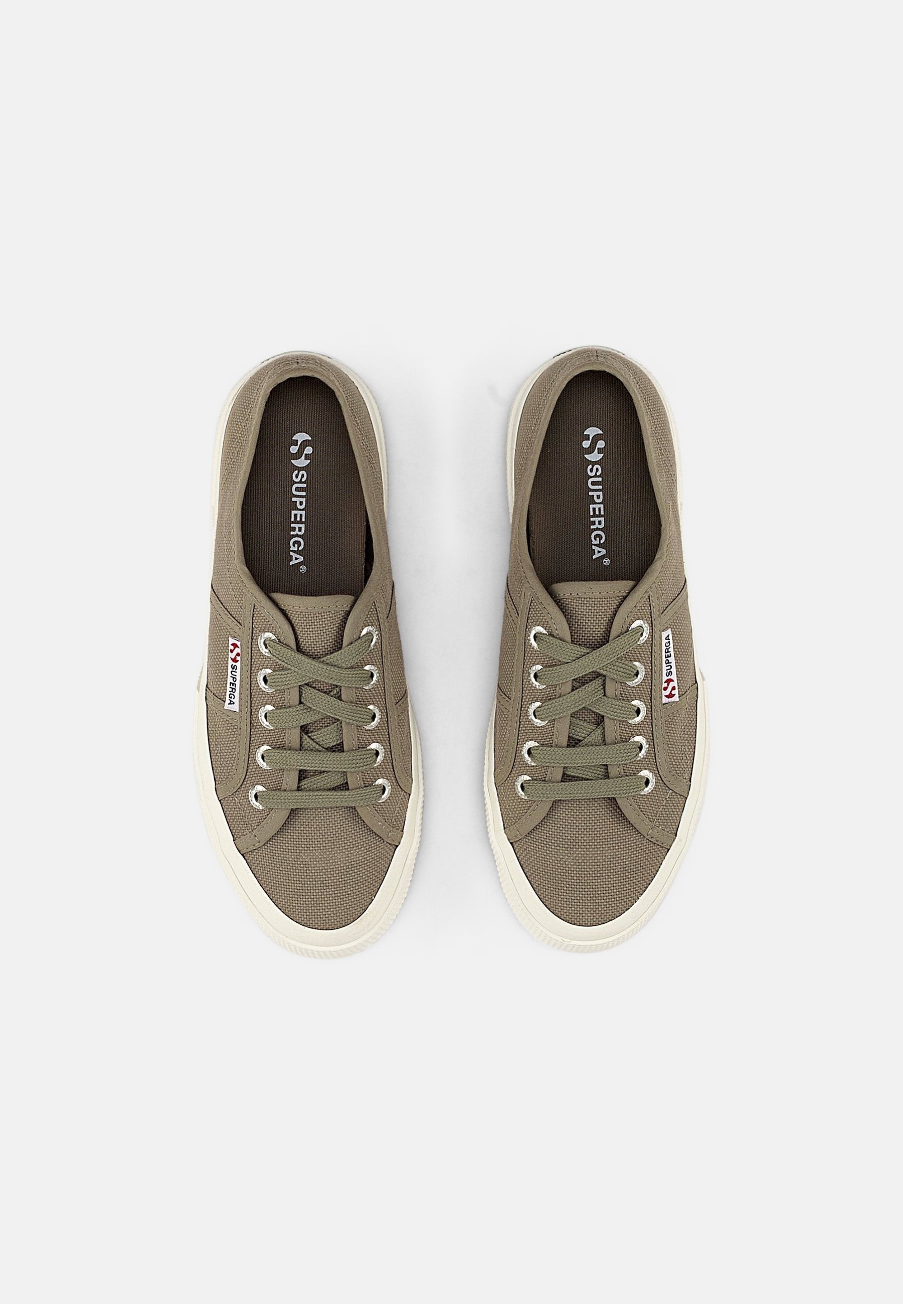 Superga Green Safari-F Avorio 2750 Sneakersy Niskie WLJ