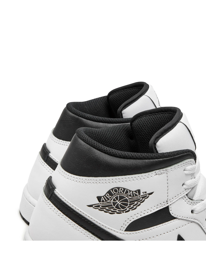 Air Jordan 1 Mid "White Black" Białe DQ8426-132