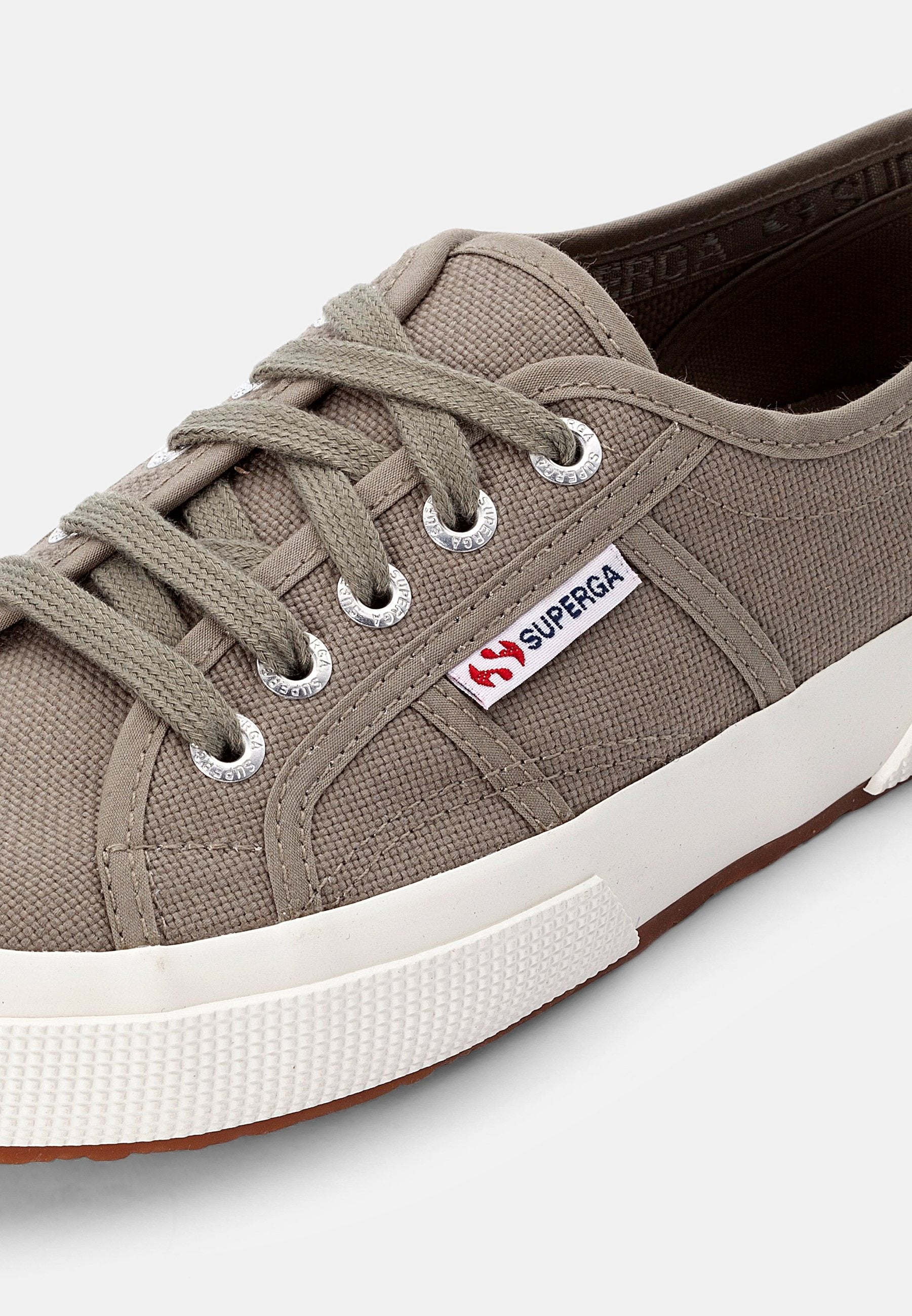 Superga Green Safari-F Avorio 2750 Sneakersy Niskie WLJ