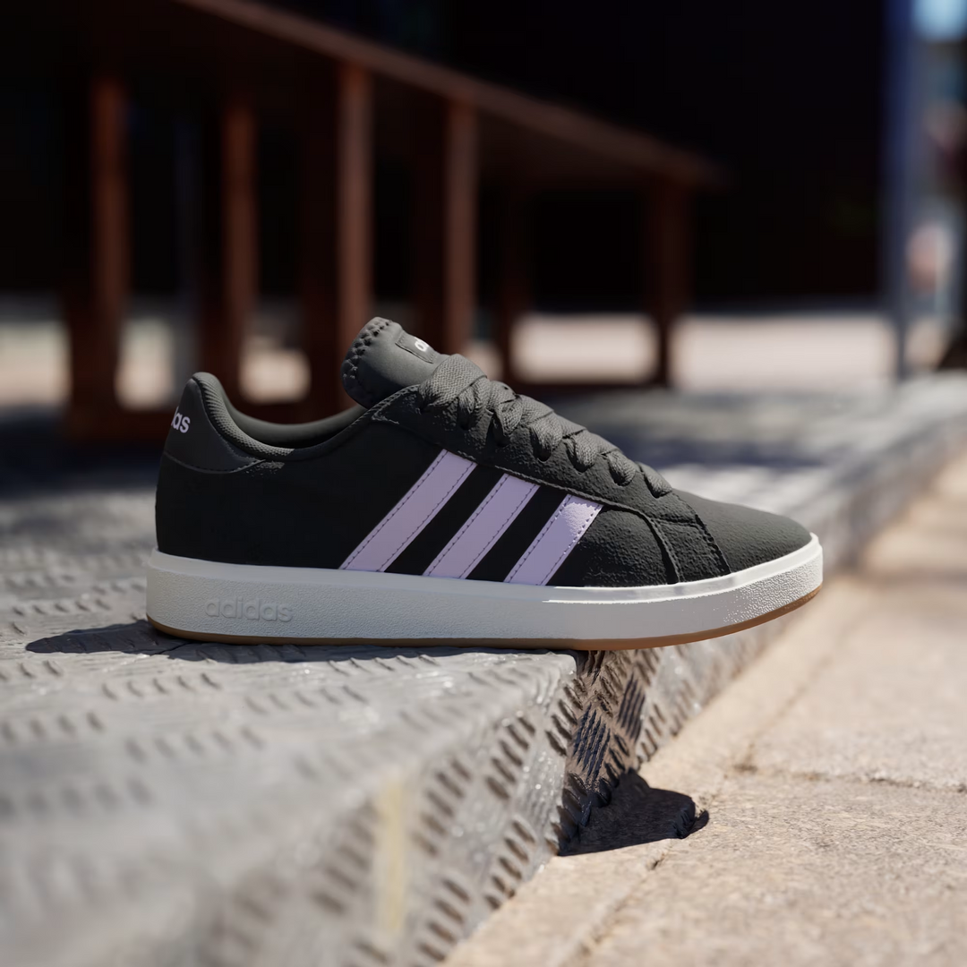 adidas Grand Court Base 00s Black Czarne JQ3596