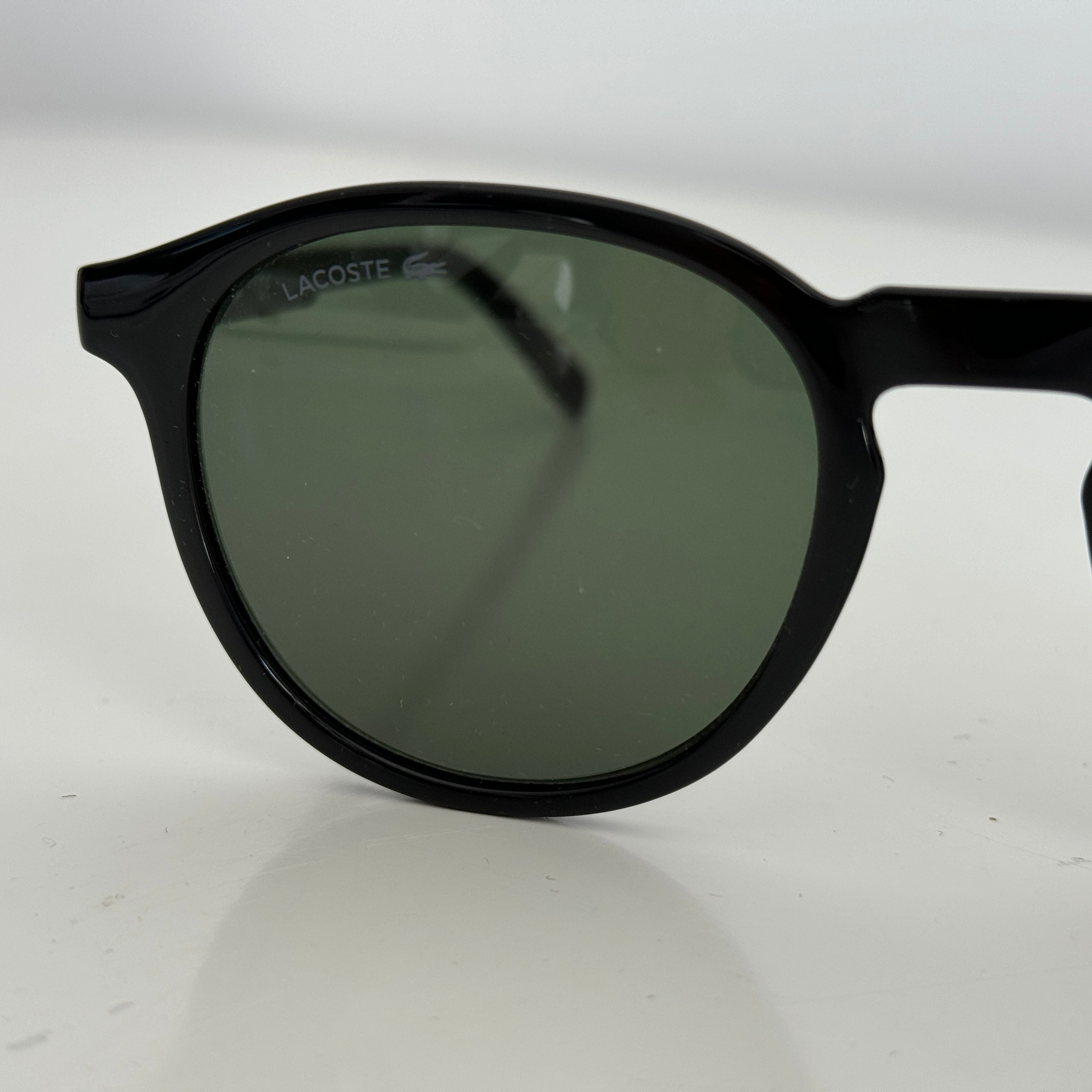 Lacoste L916S Czarne Okrągłe Okulary Przeciwsłoneczne Unisex WL