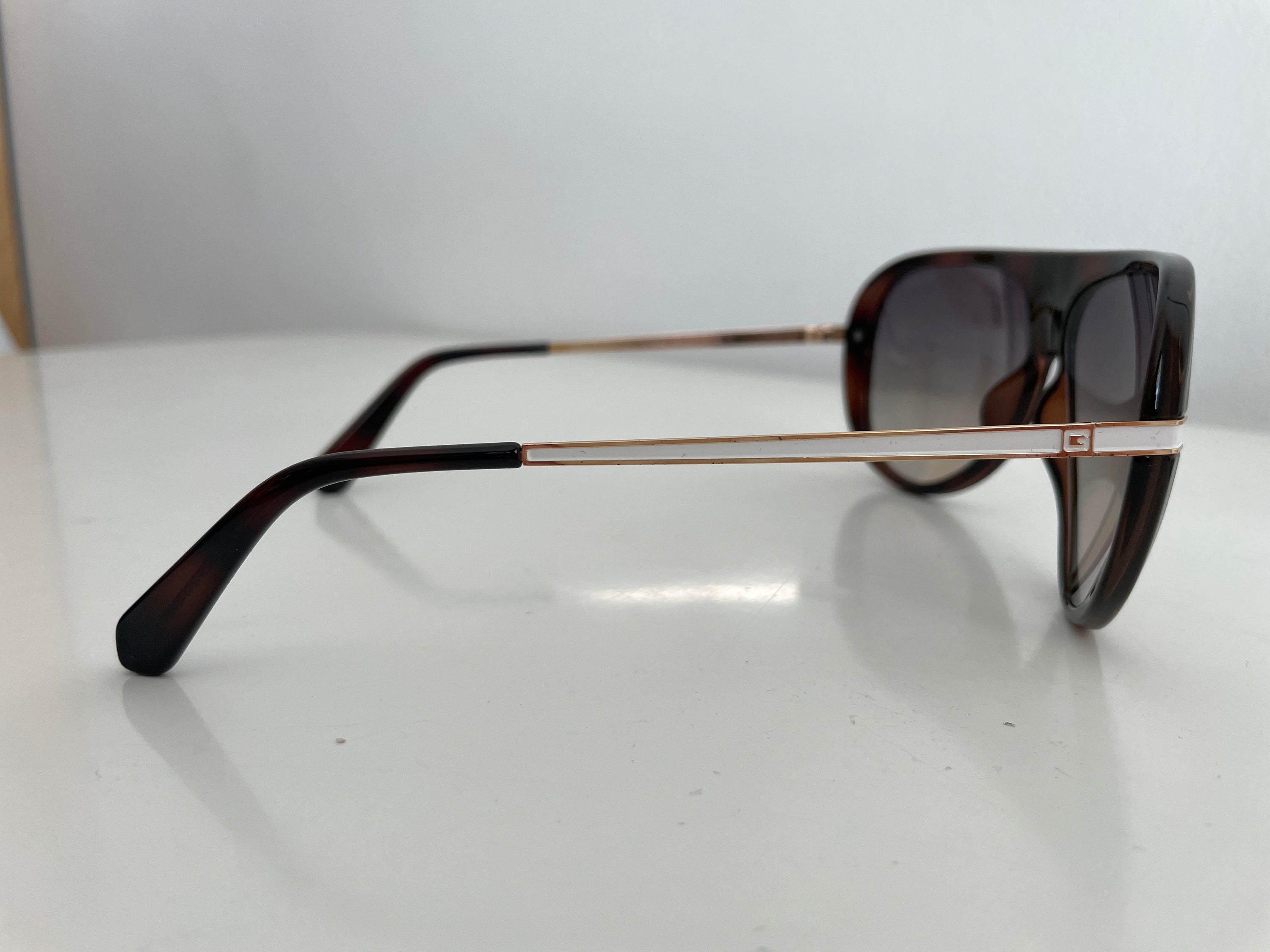 Guess GU6964 Brązowe Okulary Przeciwsłoneczne Muchy Unisex WL