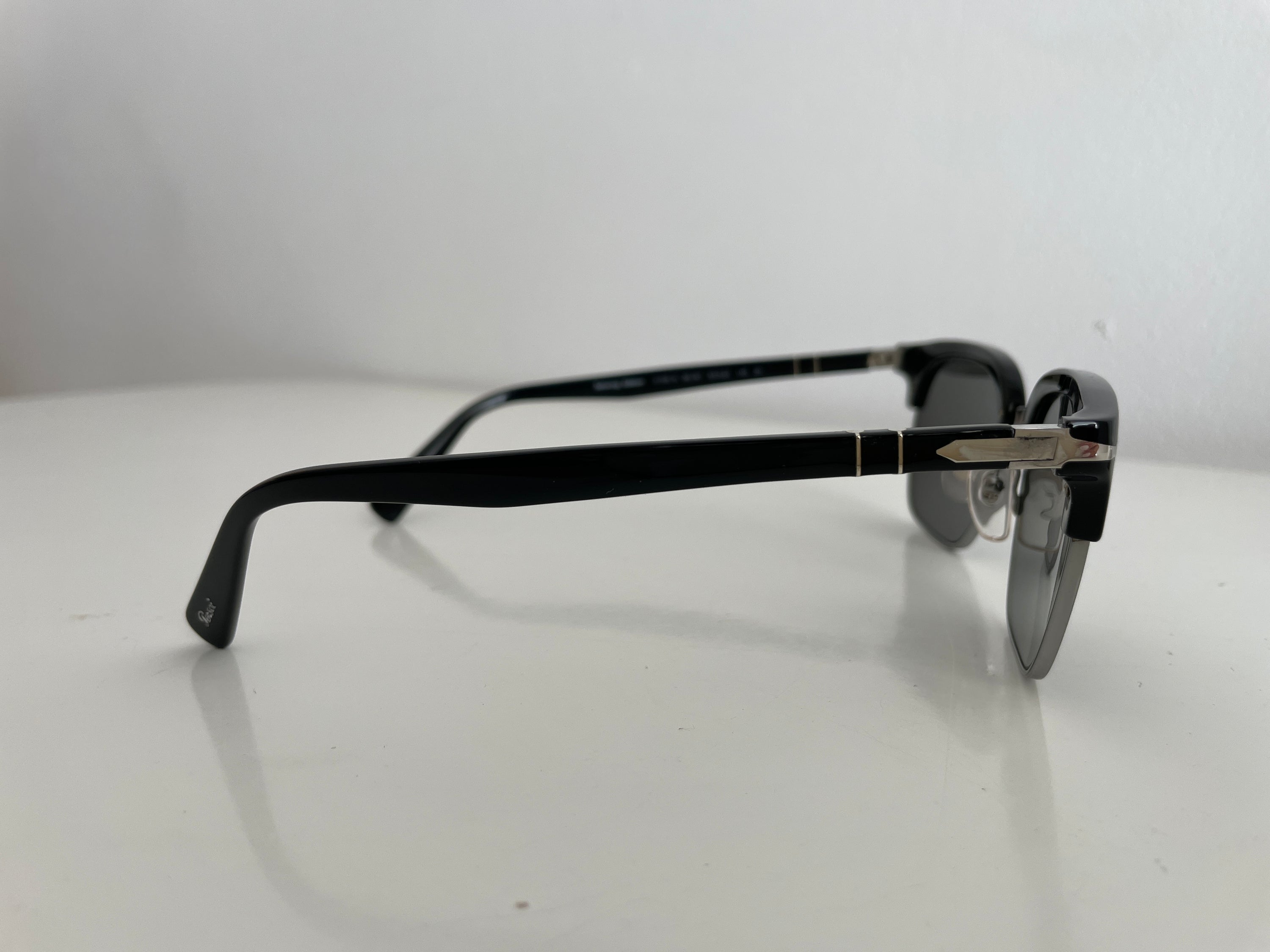 Persol 3199-S Czarne Okulary Przeciwsłoneczne Wayfarer Unisex WL