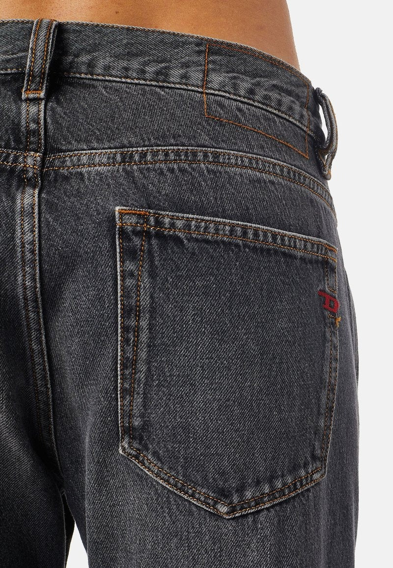 Diesel Regular Fit Mid Waist Szare Męskie Spodnie Jeansowe JZ