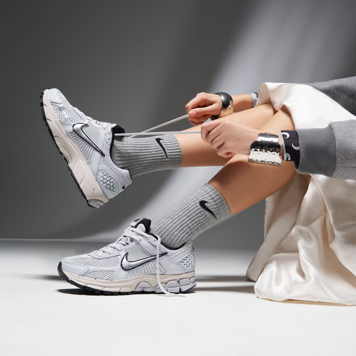 Nike Zoom Vomero 5 Pure Platinum Szare FN6742-002