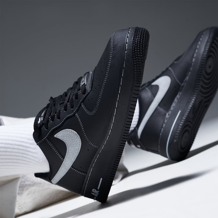 Nike Air Force 1 Low '07 LV8 "Black Grey" Czarne Szare Męskie Buty Sportowe Sneakersy HQ2037-006