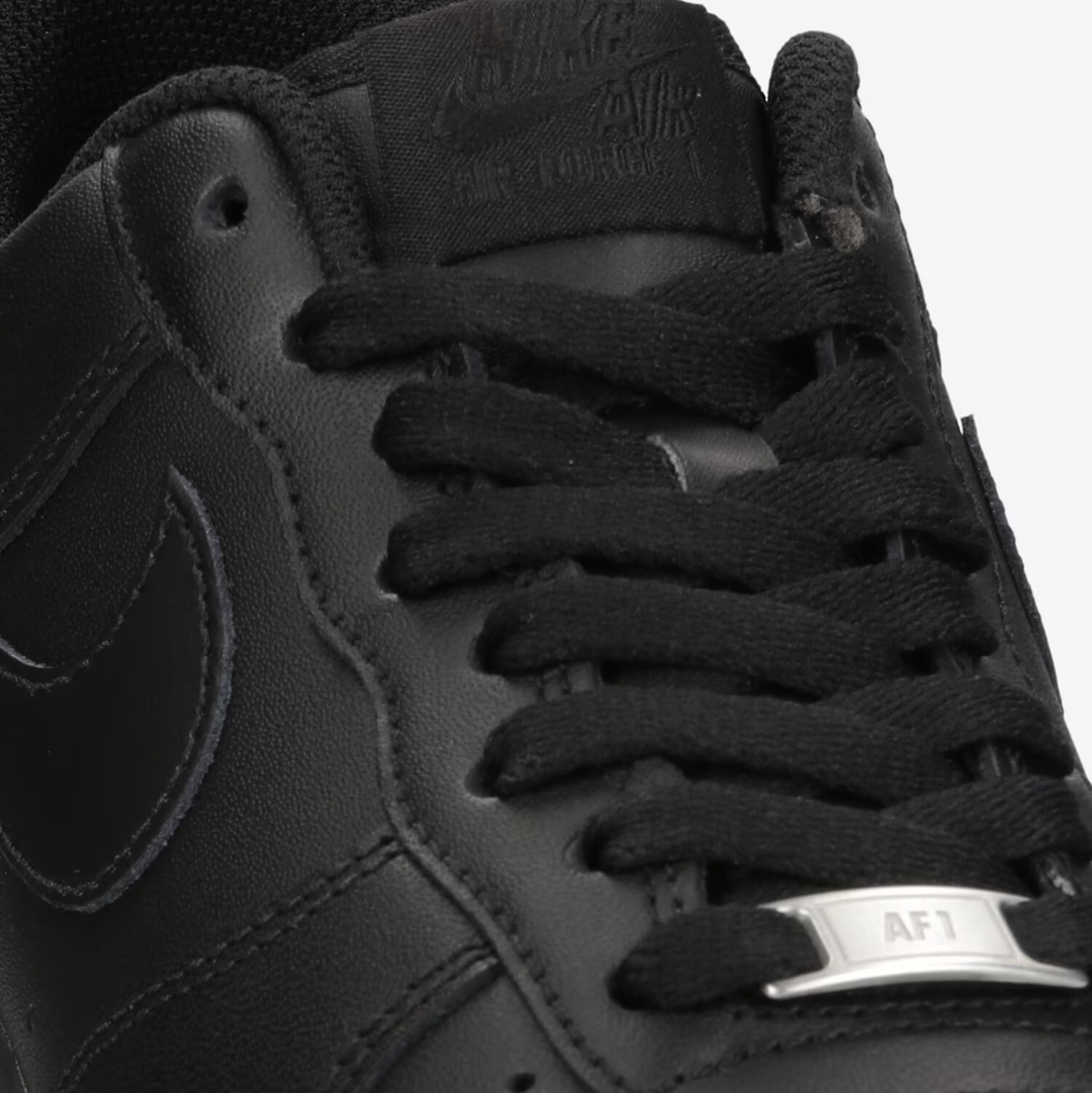 Nike Air Force 1 Low '07 Triple Black Czarne CW2288-001