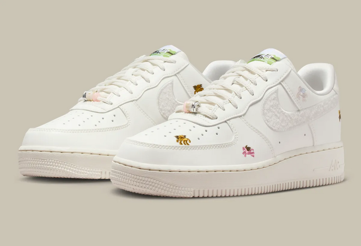 Nike Air Force 1'07 W "Pegasus" Białe Buty Sportowe Sneakersy Damskie IQ1143-100