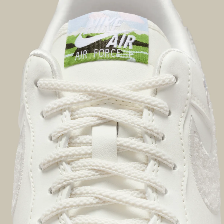 Nike Air Force 1'07 W "Pegasus" Białe Buty Sportowe Sneakersy Damskie IQ1143-100