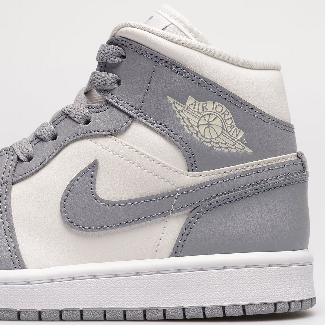 Air Jordan 1 Mid "Stealth" Szare BQ6472-115